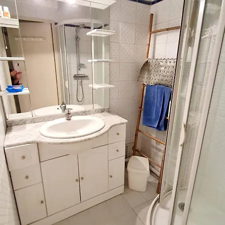 T3 Climatise Avec Piscine, Wi-fi Et Parking - A 200 M Des Plages Et Commerces - Fr-1-316-291 Apartment