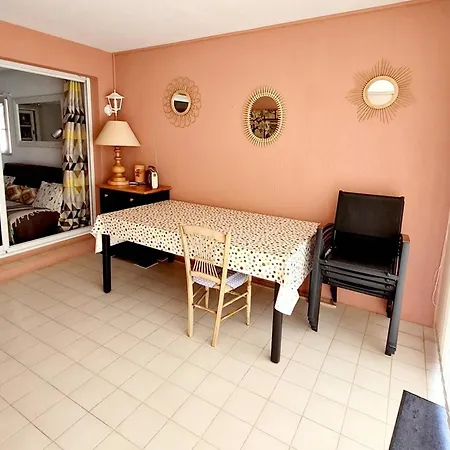 T3 Climatise Avec Piscine, Wi-fi Et Parking - A 200 M Des Plages Et Commerces - Fr-1-316-291 * Six-Fours-les-Plages